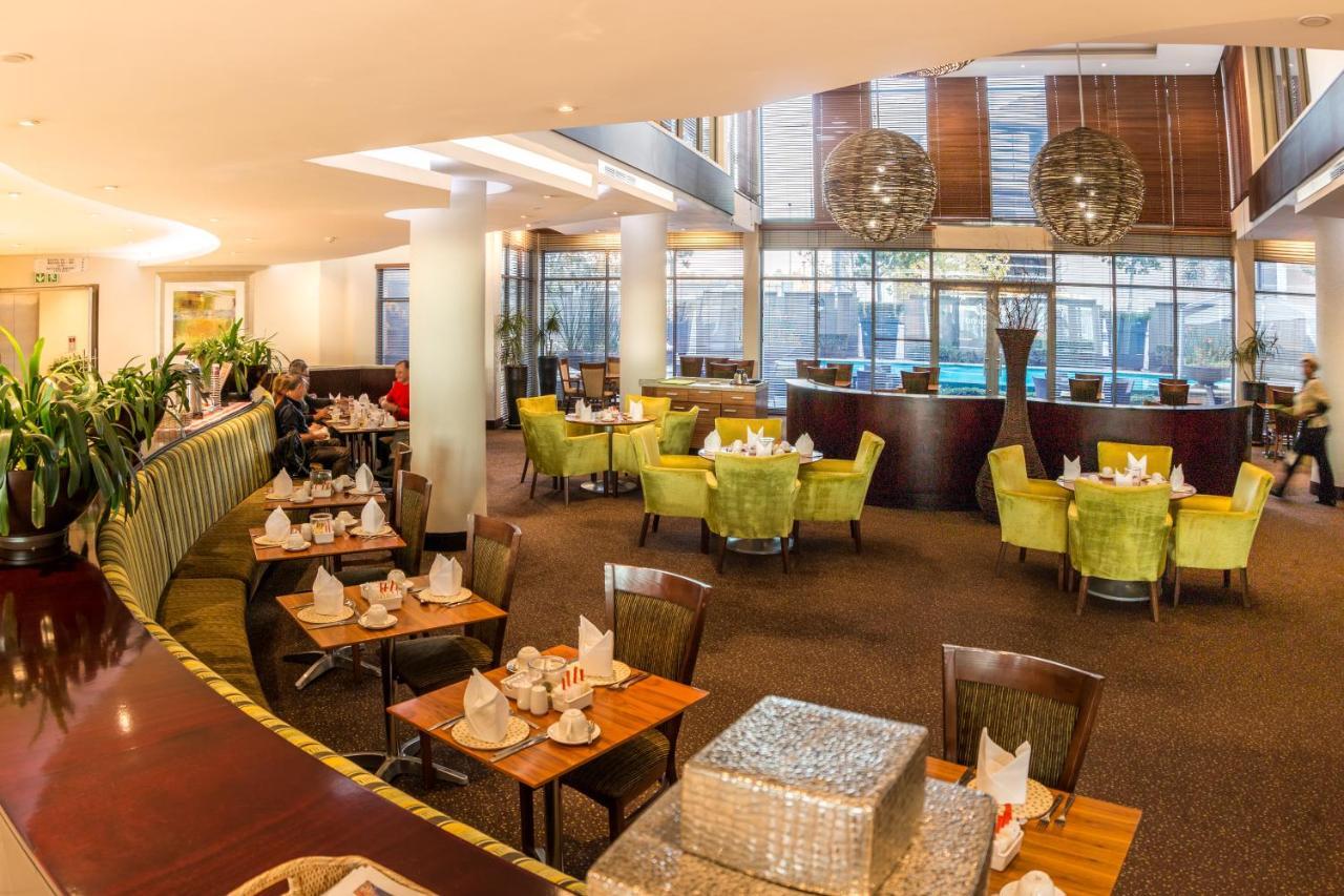City Lodge Hotel Lynnwood Pretoria-Noord Dış mekan fotoğraf